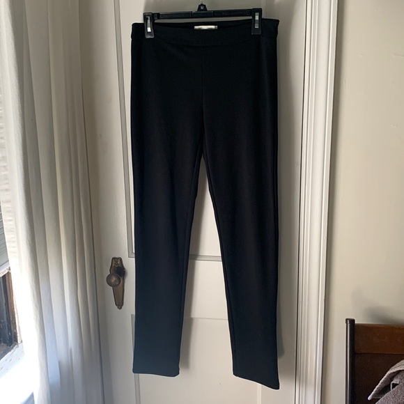 Olive & Oak Leggings - Picture 1 of 5